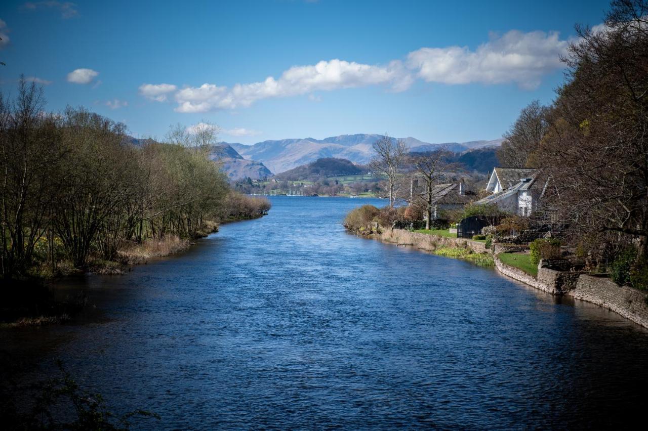 The Crown Inn Pooley Bridge Exterior photo